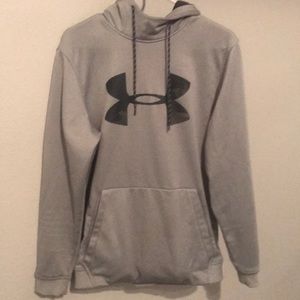 Under armor hoodie excellent condition